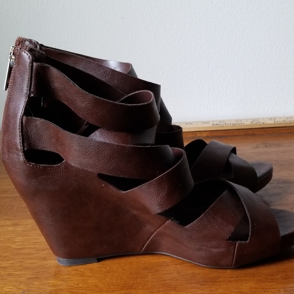 Mossimo brown wedge sandals - Picture 6 of 7